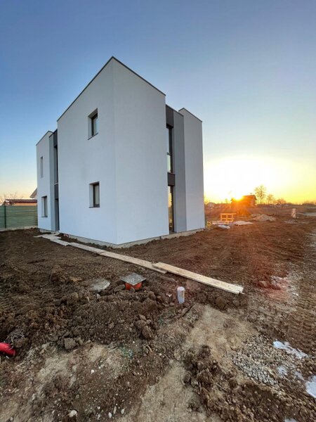 Ilfov Vila cu 5 camere - complex Frasinului